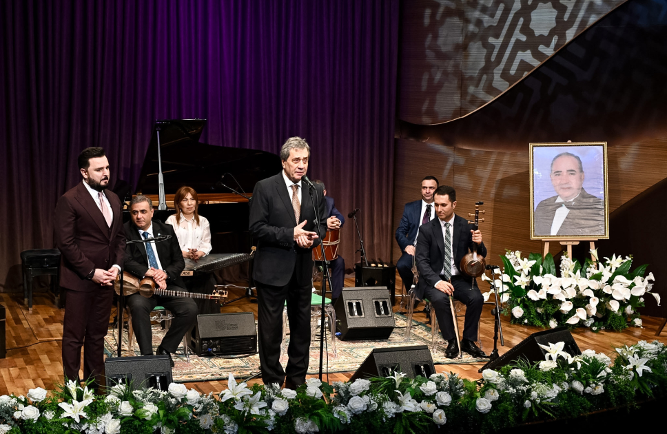 Beynəlxalq Muğam Mərkəzində Ramiz Quliyevin xatirə gecəsi keçirilib
