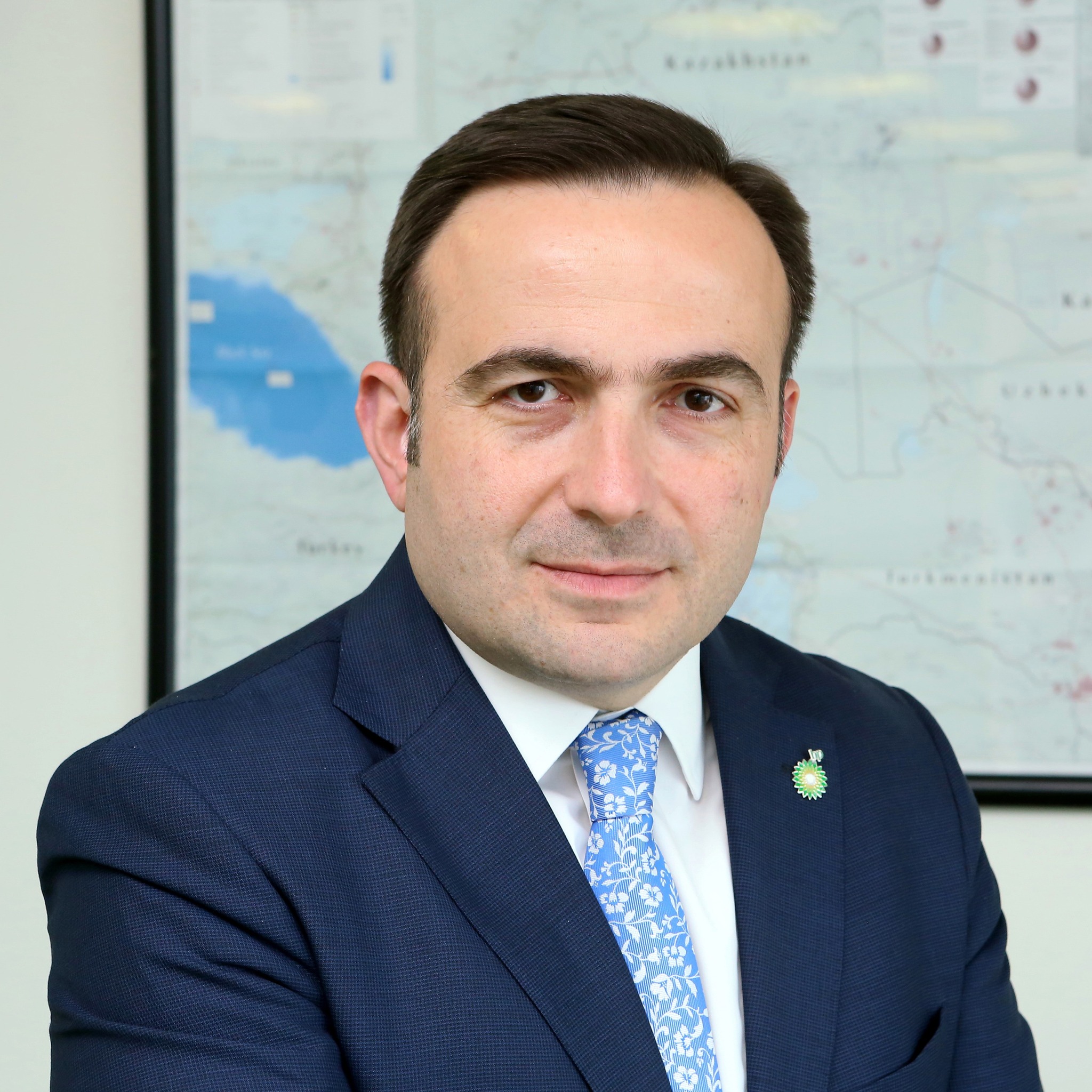 Azərbaycanlı alim Britaniya İmperiyası ordeninə layiq görüldü