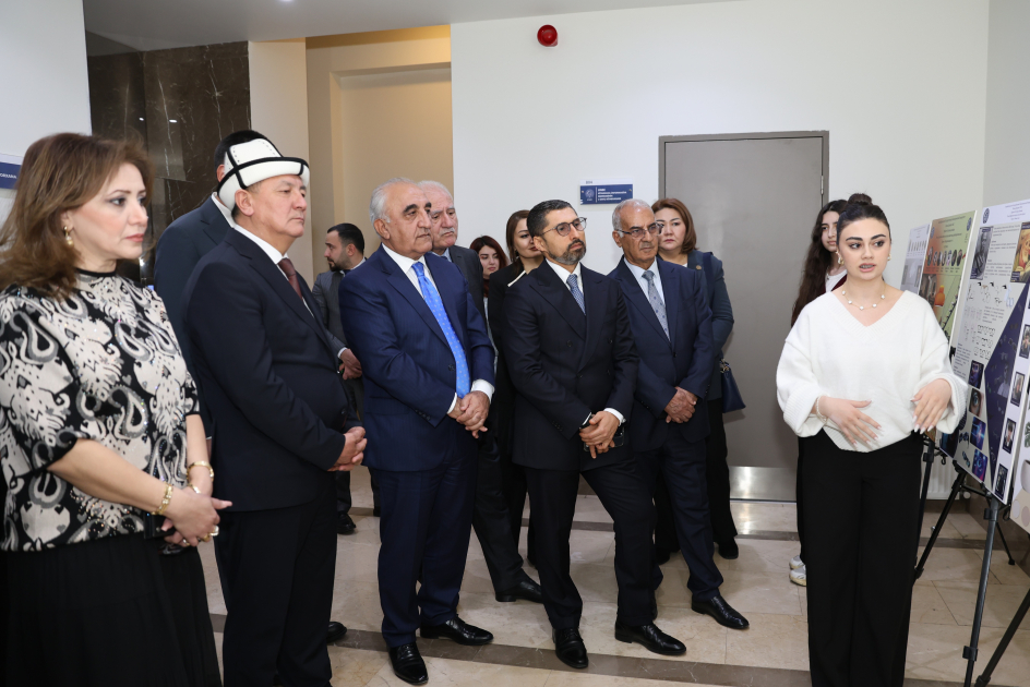 UNEC-də PBL metodu: tələbələr nəzəriyyəni real həyat həllərinə çevirirlər - FOTOLAR