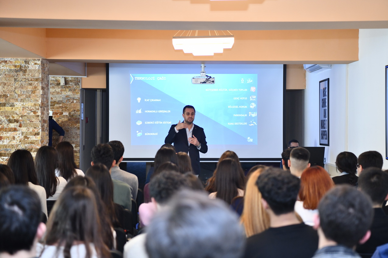 ADNSU-da TEKNOFEST 2026-ya həsr olunmuş infosessiya keçirilib - FOTOLAR