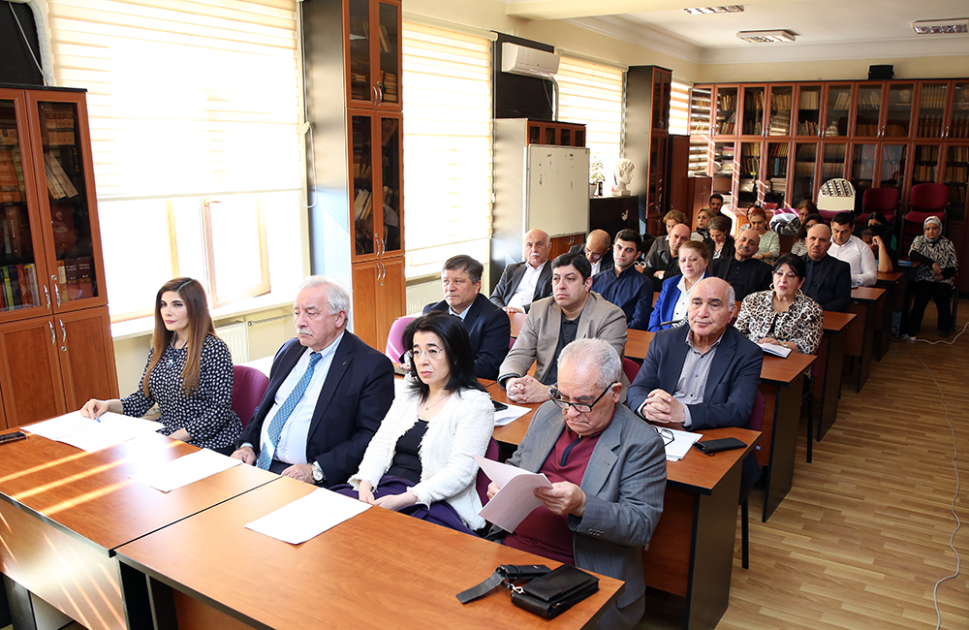 AMEA-nın İctimai Elmlər Bölməsinin növbəti iclası keçirilib