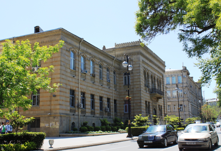 Azərbaycan qadını elmdə: nailiyyətlər və yeni çağırışlar” mövzusunda elmi konfrans keçiriləcək