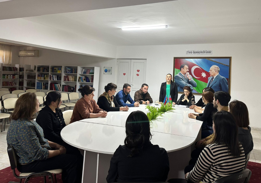 Balakənli gənclər Ulu Öndərin dil siyasəti və milli dəyərlər ətrafında bir araya gəliblər