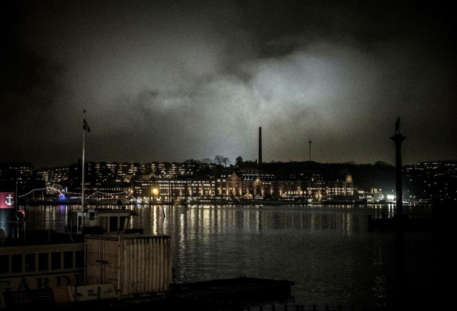 Tədqiqat: Qışda Günəş işığı çatışmazlığı yuxunu pozur və əhvali-ruhiyyəni aşağı salır