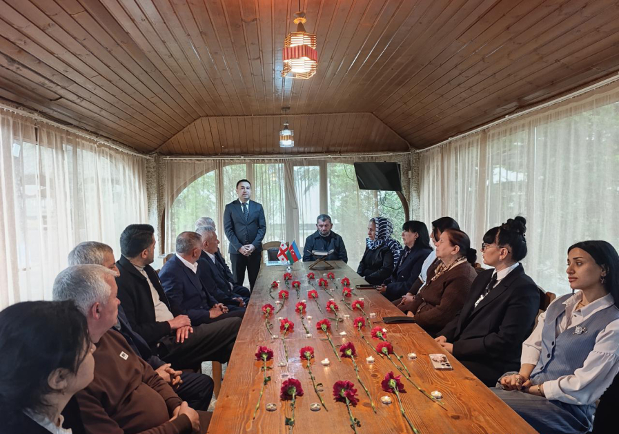 Marneulidə Xocalı soyqırımı qurbanlarının xatirəsi anılıb