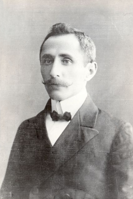 Abdulla Şaiq haqqında xəbər