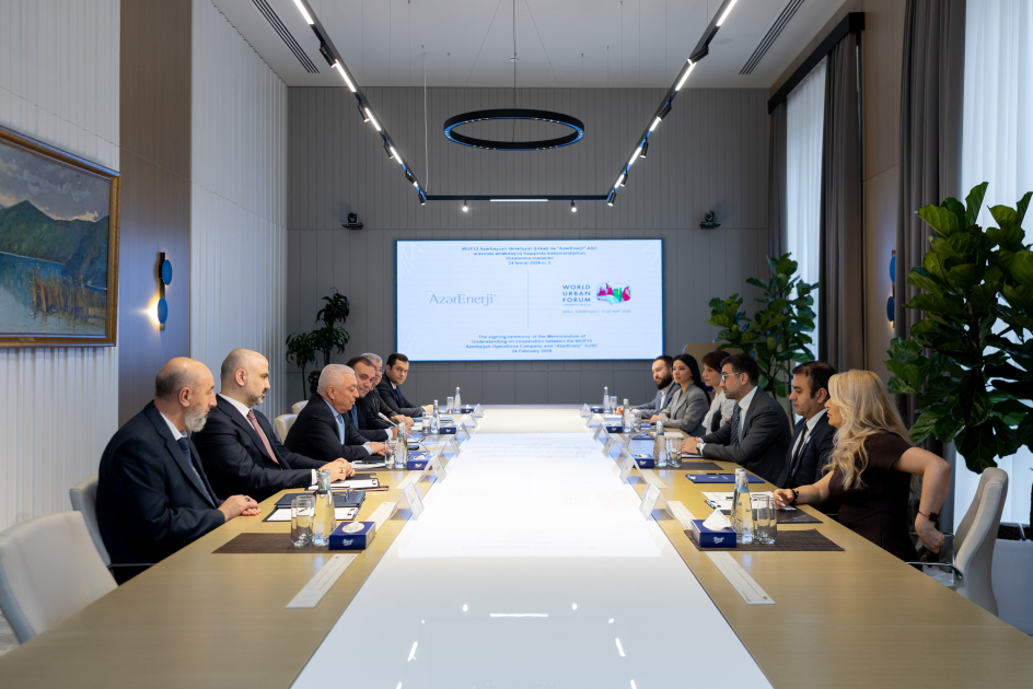 WUF13 çərçivəsində yaşıl enerji təminatı üzrə “AzərEnerji” ilə memorandum imzalanıb