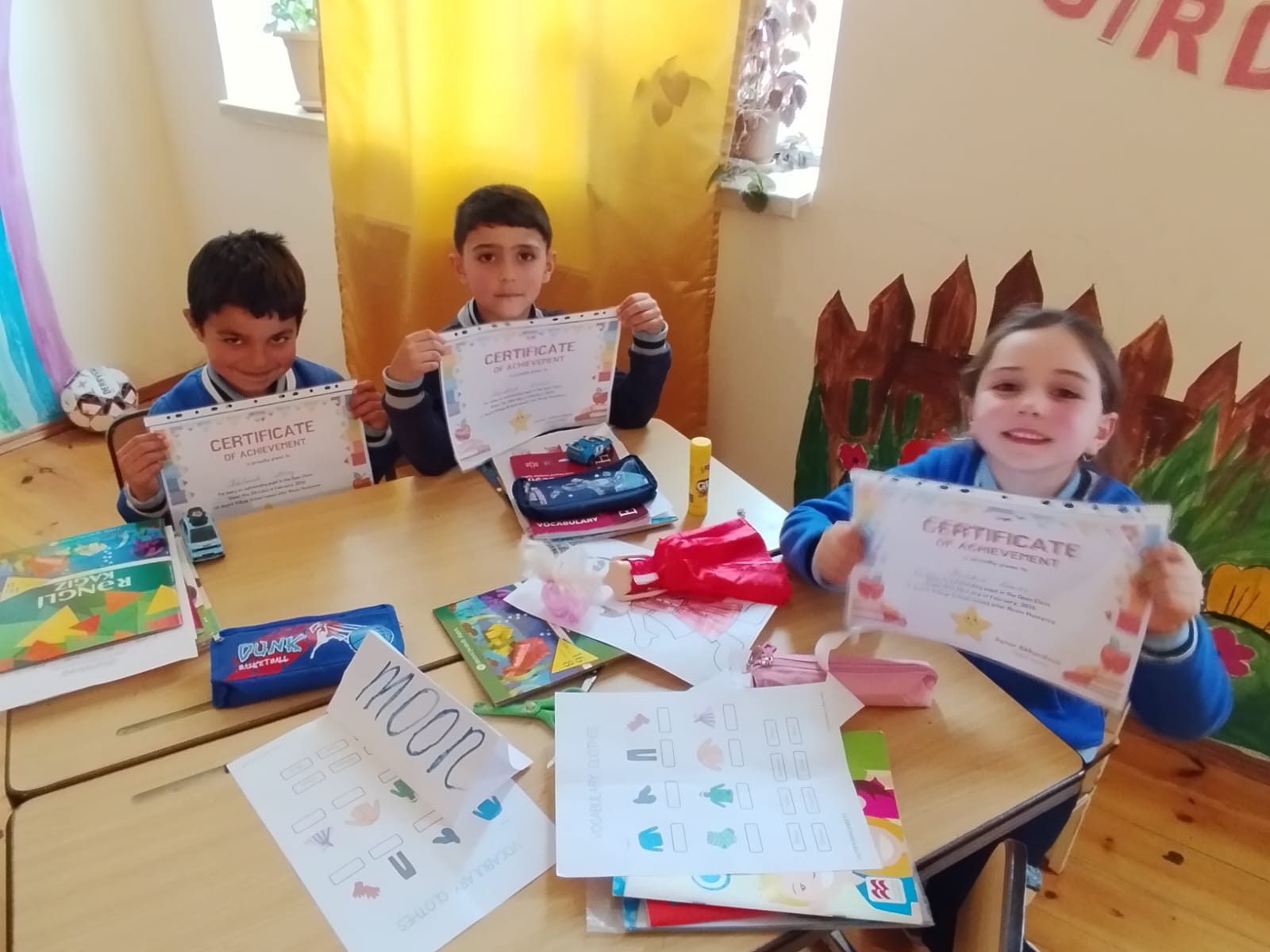 “Clothes and Colours” açıq dərsindən pedaqoji qeydlər