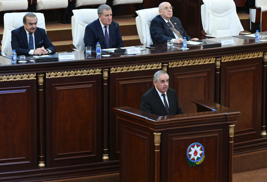 AMEA-nın Kimya Elmləri Bölməsində molekulyar elektronika sahəsində fundamental nəticələr əldə edilib