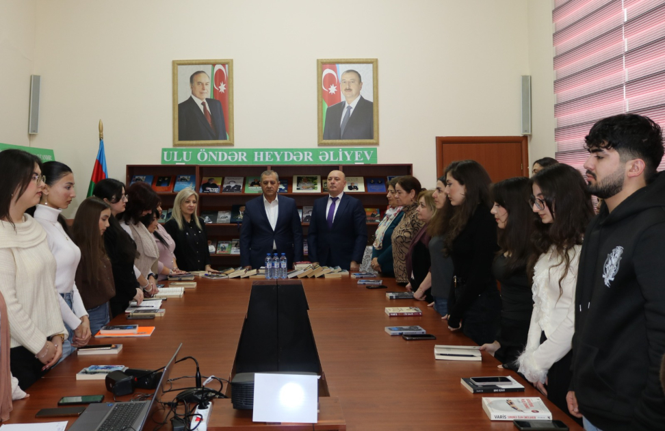 Gənclər Kitabxanasında “Xocalı həqiqətləri və tarixi yaddaş” adlı tədbir təşkil edilib - FOTOLAR
