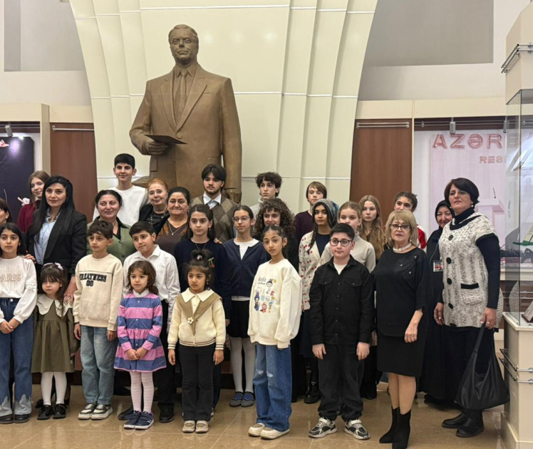 Xocalı faciəsi qurbanlarının xatirəsi yad olunub - FOTO