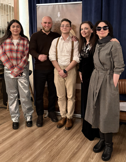 Eldar Cahangirbəyov “Azərbaycan şairləri İranə Qasımova ilə” layihəsinin qəhrəmanı olub