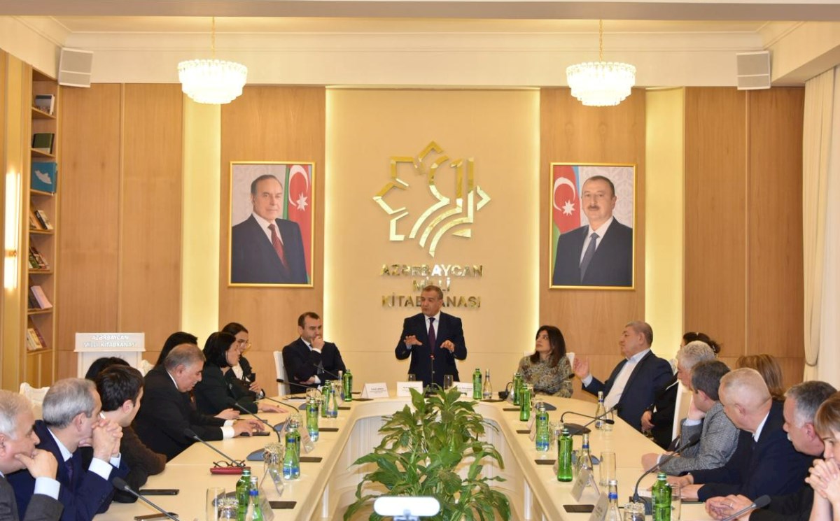 Milli Kitabxanada elmi konfrans keçirildi — FOTOLAR