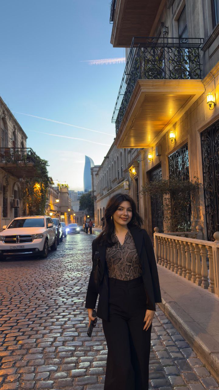 Azərbaycan Dillər Universitetinin tələbəsi: “Jurnalistika mənim uşaqlıq arzum olub”  