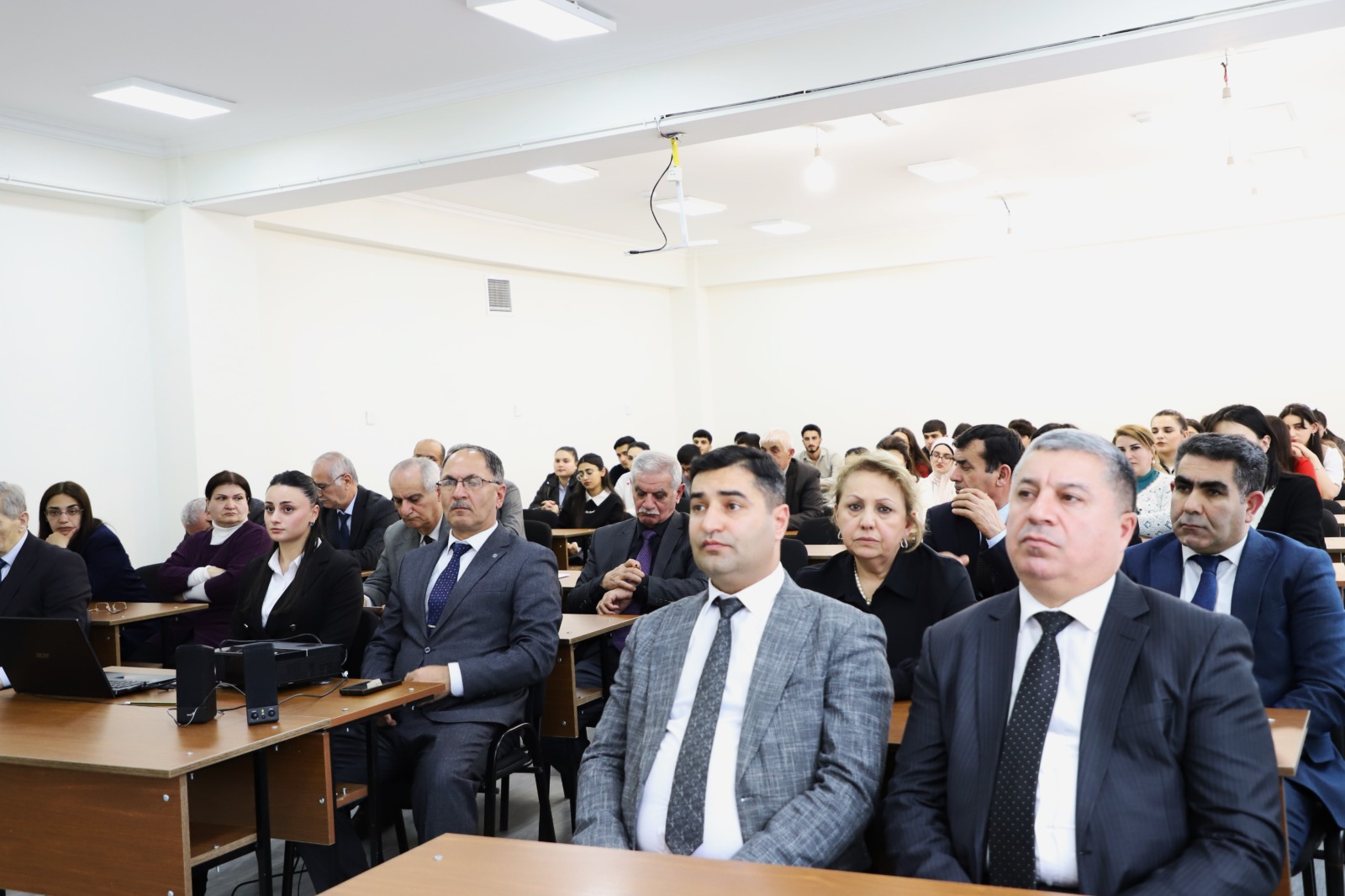 LDU-da “Xocalı faciəsi: tarixi yaddaş və müasir baxış” mövzusunda tədbir keçirilib