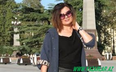 Yazıçı İradə Aytel: “Yüz elektron kitab belə bir həqiqi kitabın yerini tutmaz”