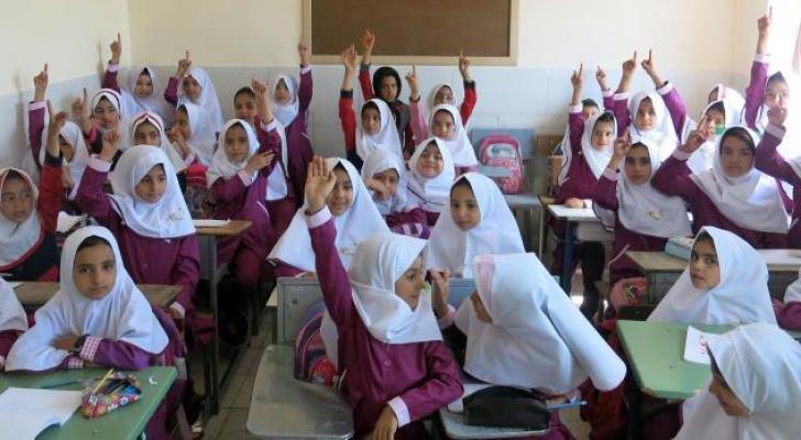 İranda məktəblər bağlandı