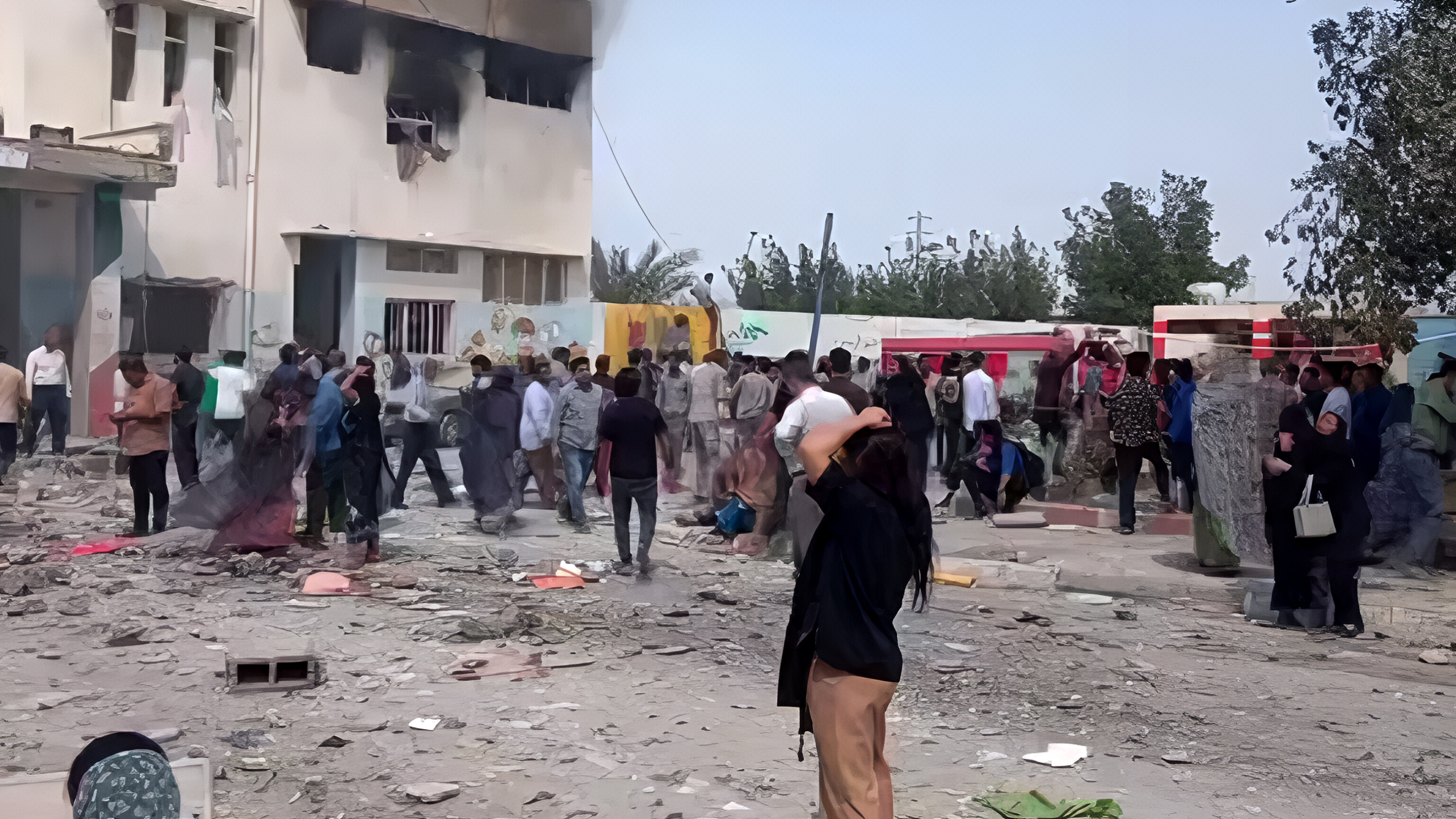 İranda məktəb hücumunda ölənlərin sayı artdı