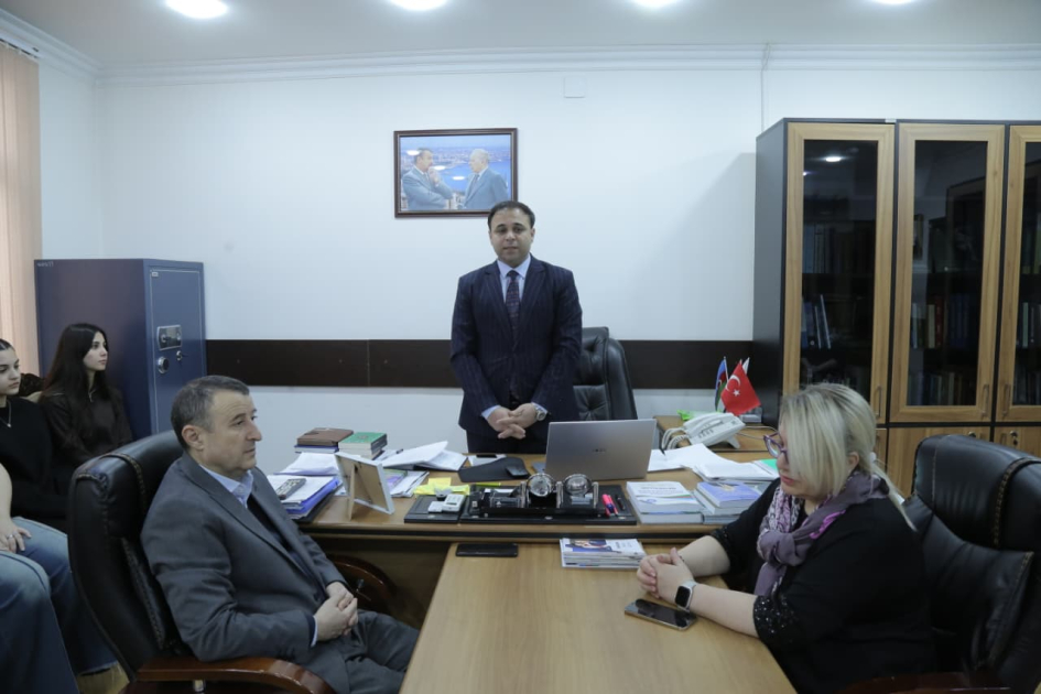 Folklor İnstitutunda tələbələrin elmi-tədqiqat təcrübəsi başlayıb - FOTO