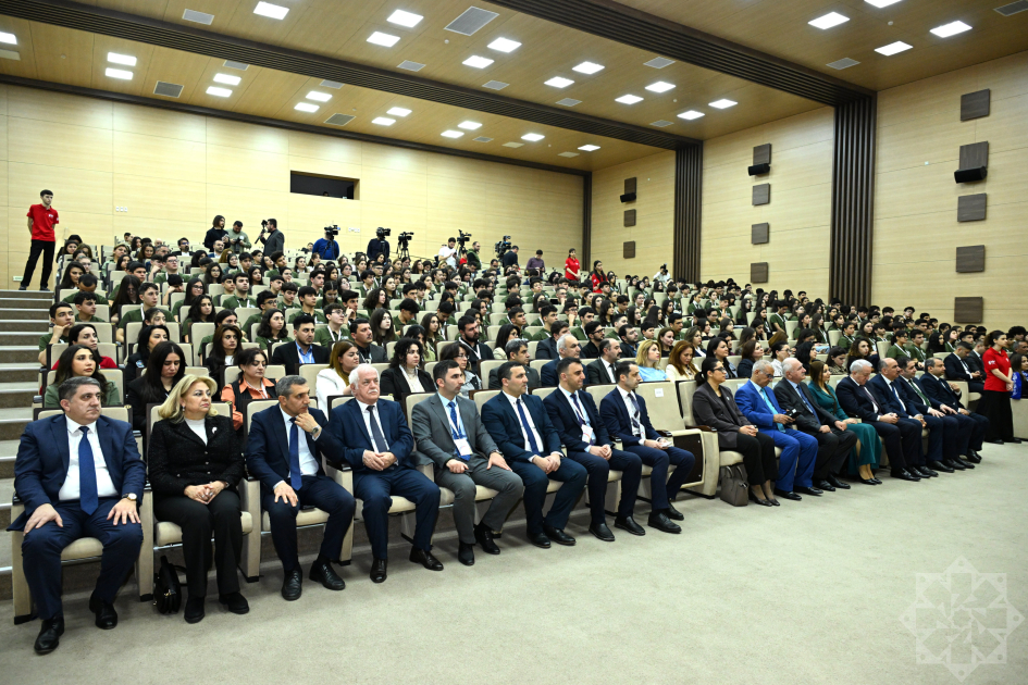 “Sabahın alimləri” müsabiqəsinin milli final mərhələsi başlayıb - FOTOLAR