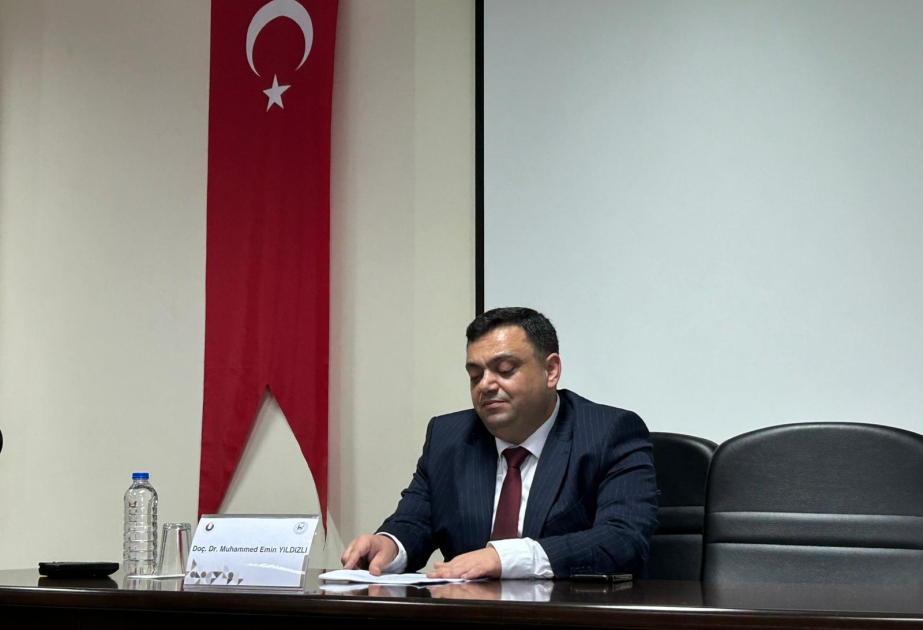 Türkoloji Araşdırmalar İnstitutunun müəllimi: Türk dünyasının birliyi elmi və siyasi əsaslara söykənir