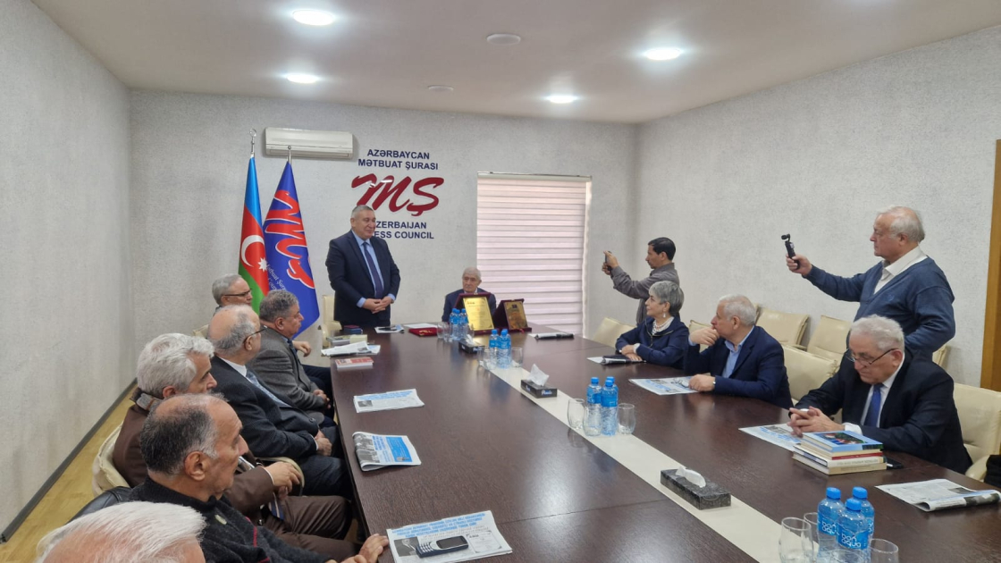 Əməkdar jurnalist Rəhim Hüseynzadənin 75 illik yubileyi qeyd olunub