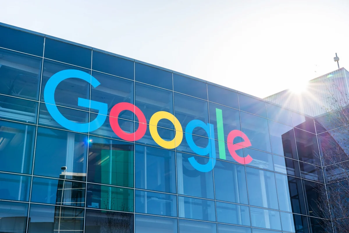 Azərbaycanda axtarış sistemləri arasında "Google"un payı fevralda 18 % azalıb