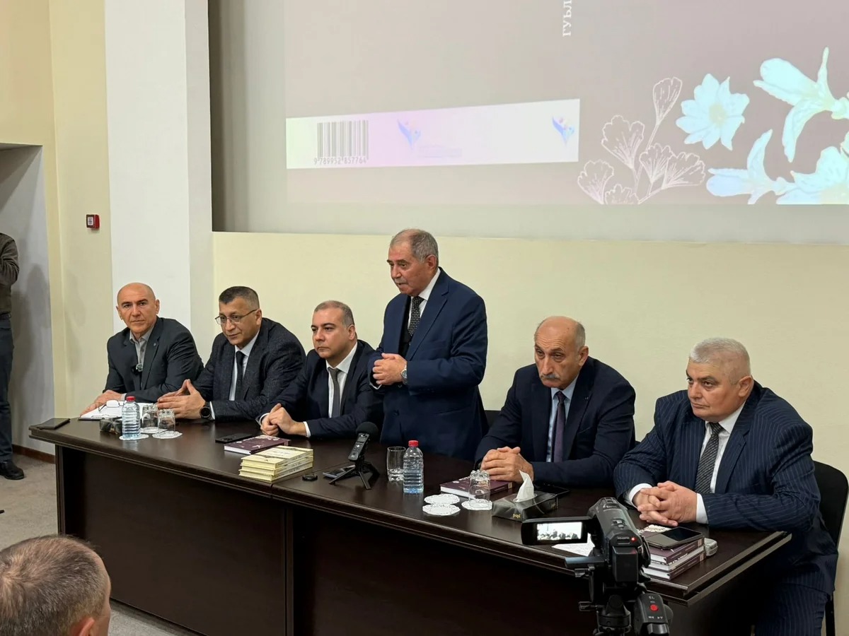 Qurban Səidin "Əli və Nino" romanı ləzgi dilində çap olunub