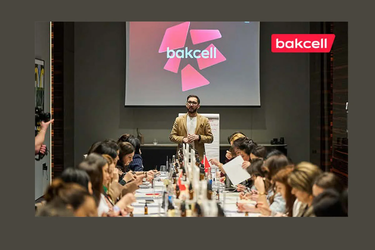 "Bakcell" 8 Martı xanım jurnalistlərlə birgə qeyd edib