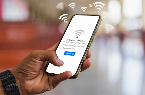 "NetBlocks": "İranda internet əlaqəsi normanın cəmi 1%-ni təşkil edir