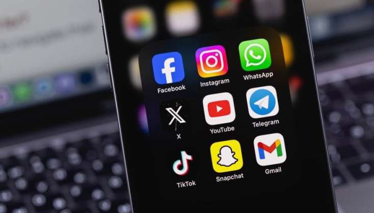 Sosial şəbəkə istifadəçilərinin nəzərinə