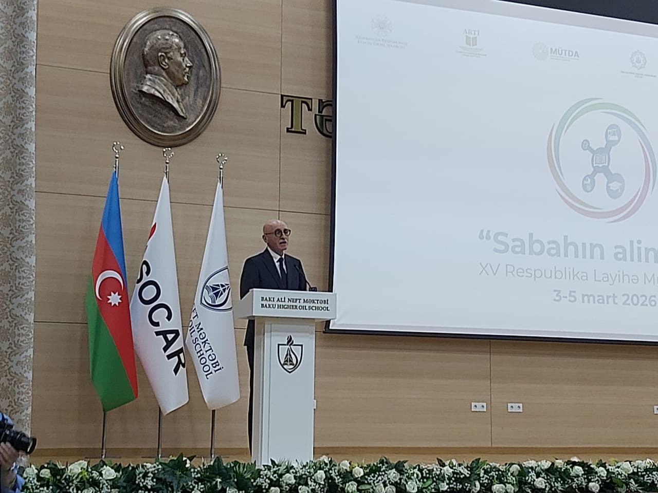 Yaş uğur üçün maneə deyil - Firudin Qurbanov