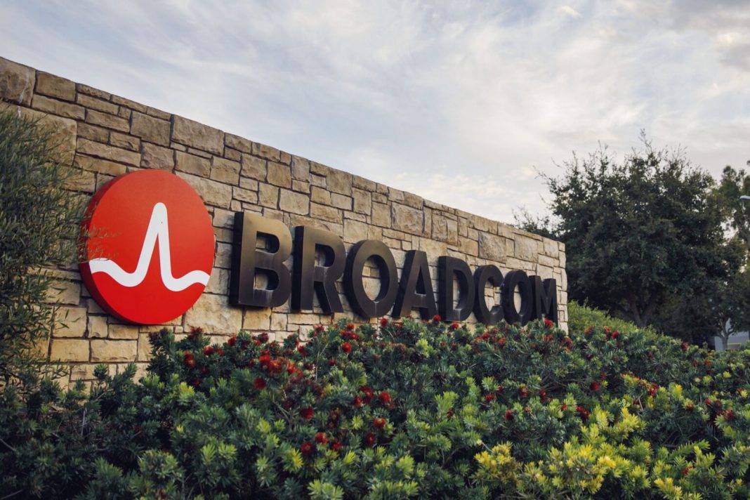 Broadcom 2027-ci ildə təkcə süni intellekt çiplərindən 100 milyard dollar qazanmağı planlaşdırır