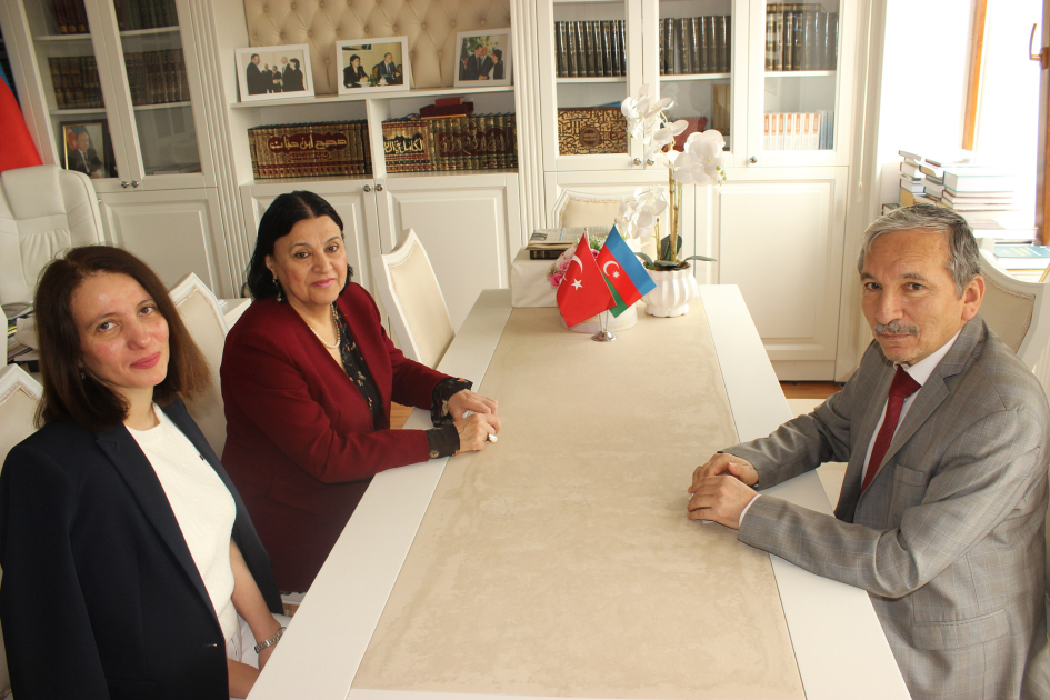 Məsnəvidə pedaqoji nəsihətlər