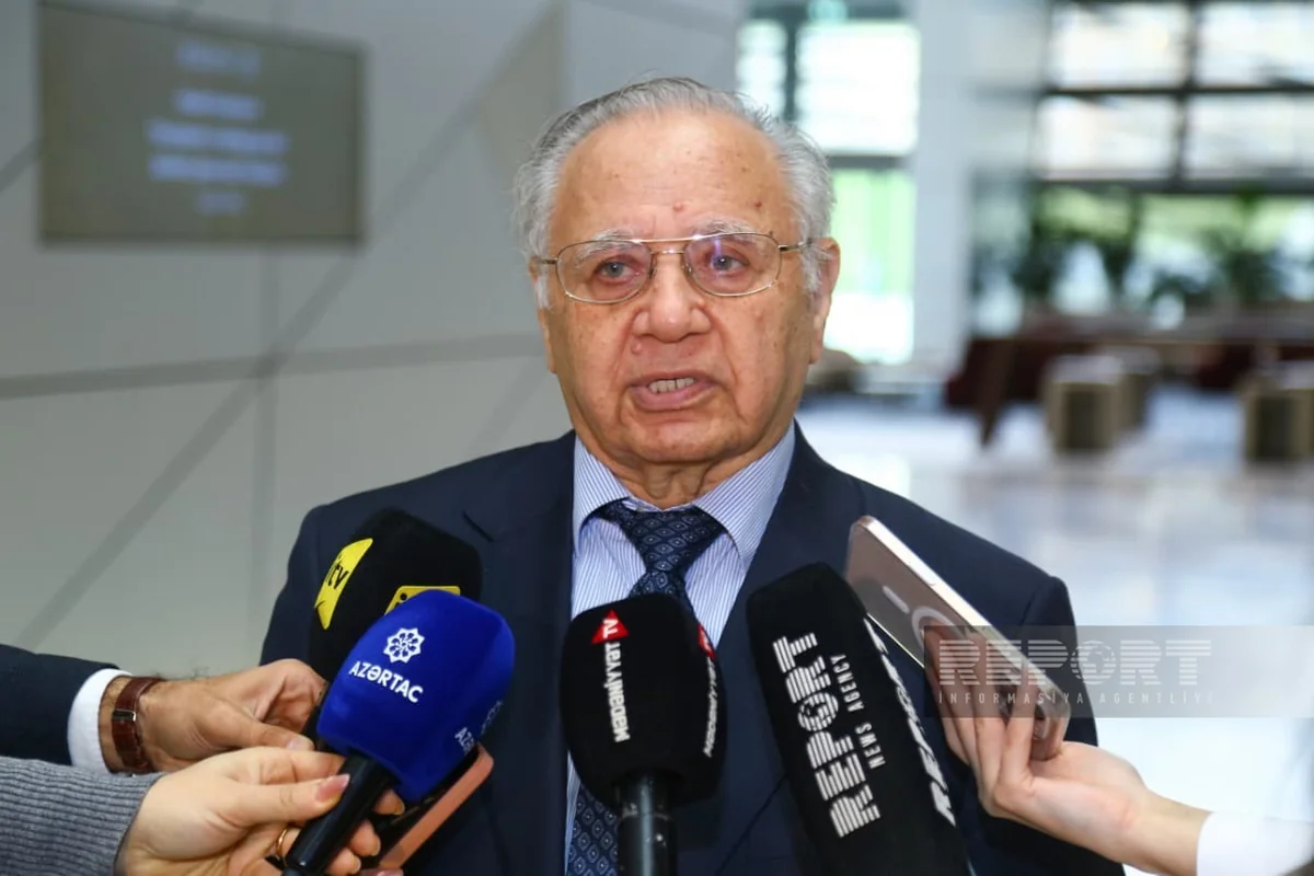 Həsən Həsənov: Gənclərin sadə tarixi biliklərə yiyələnməsi çox önəmlidir