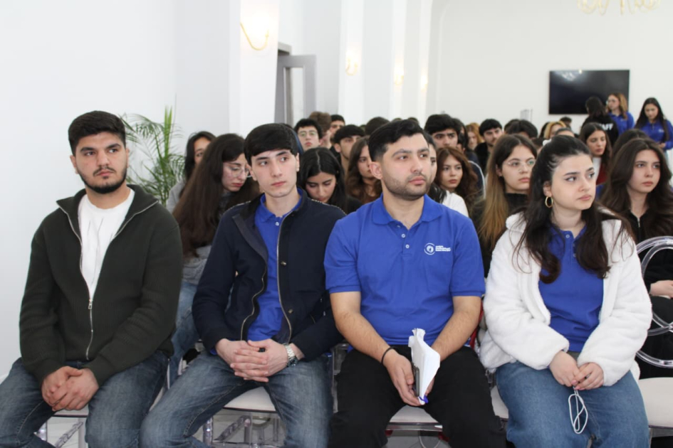 Qubada 150 tələbənin iştirakı ilə düşərgə açılıb