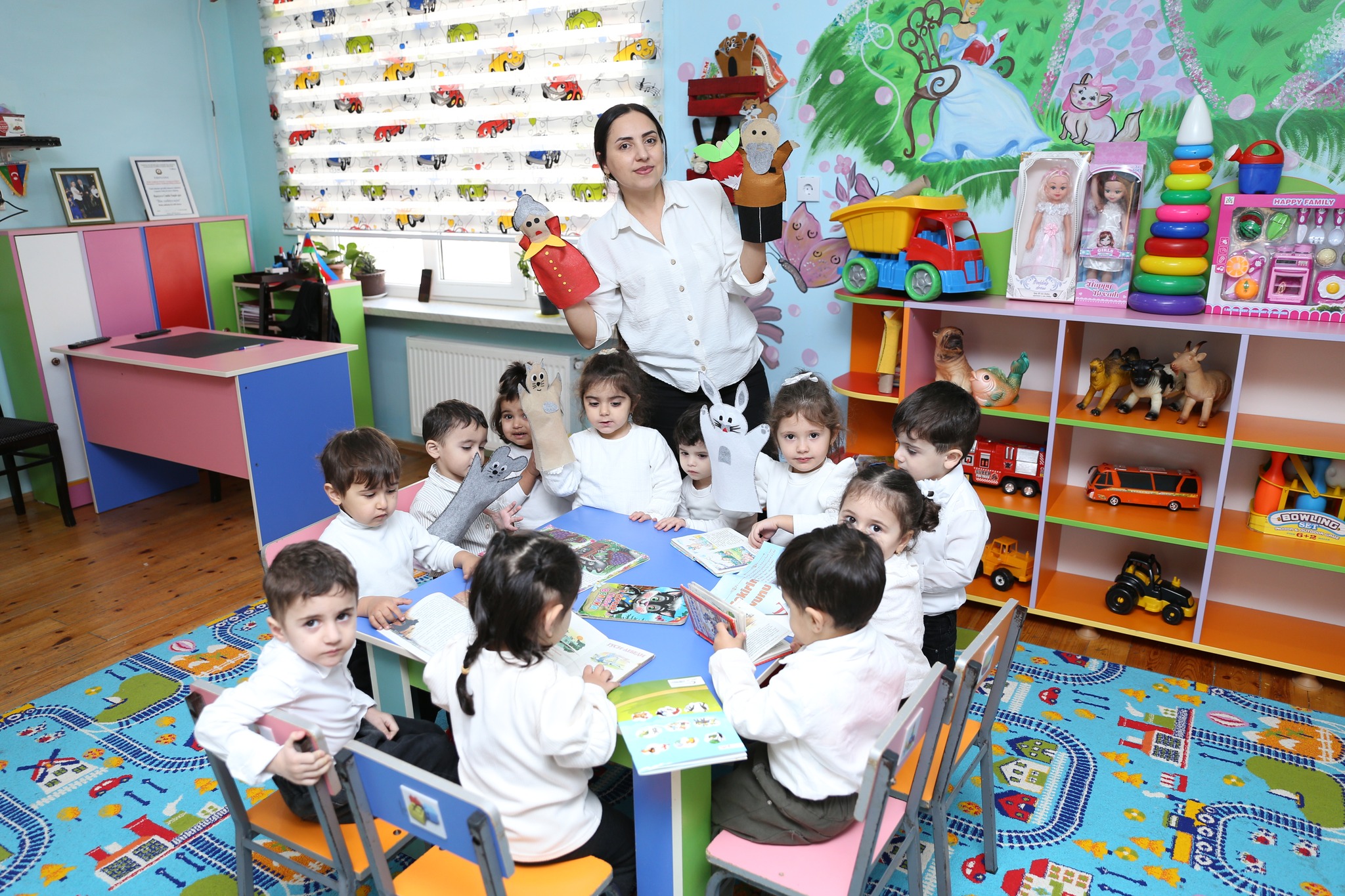 Tərbiyəçi-müəllimlərin işə qəbulu üzrə qiymətləndirmə çərçivəsi təqdim edildi 