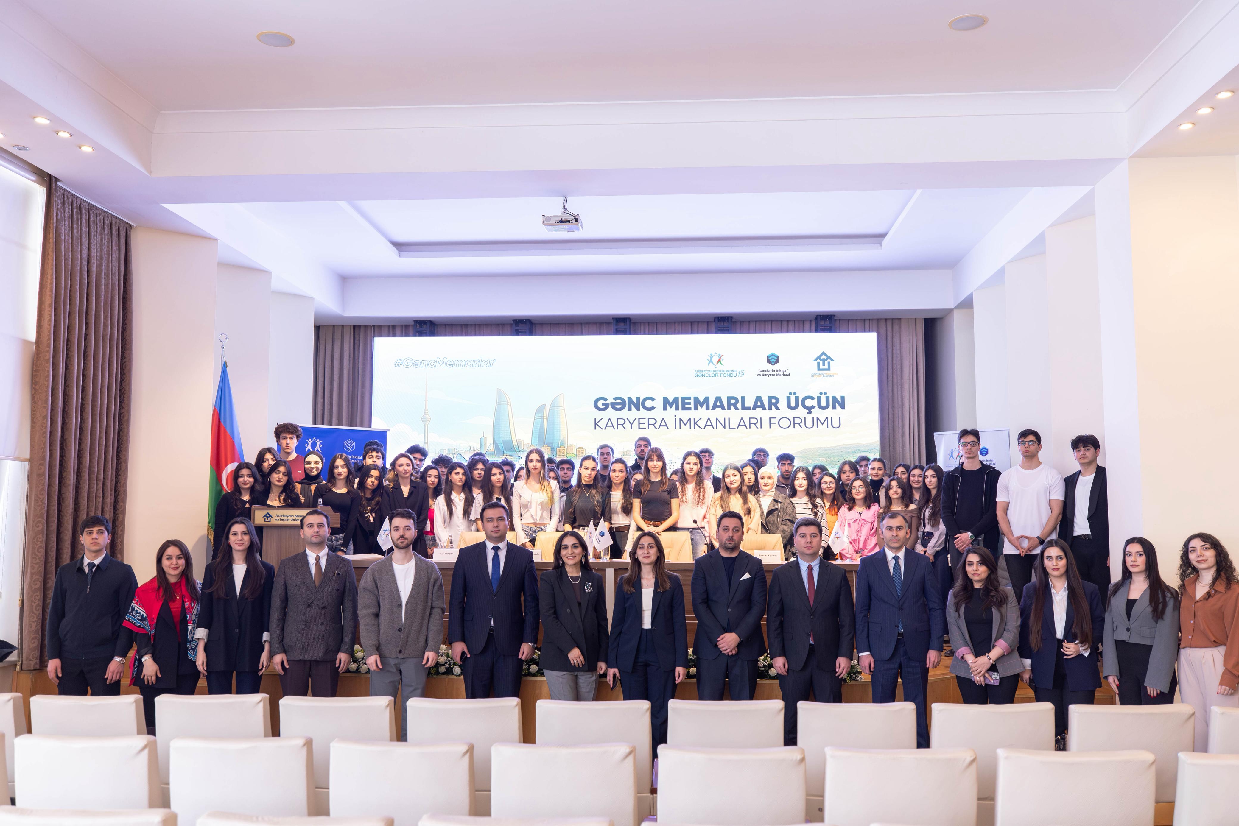 “Gənc memarlar üçün karyera imkanları” forumu keçirilib - FOTOLAR