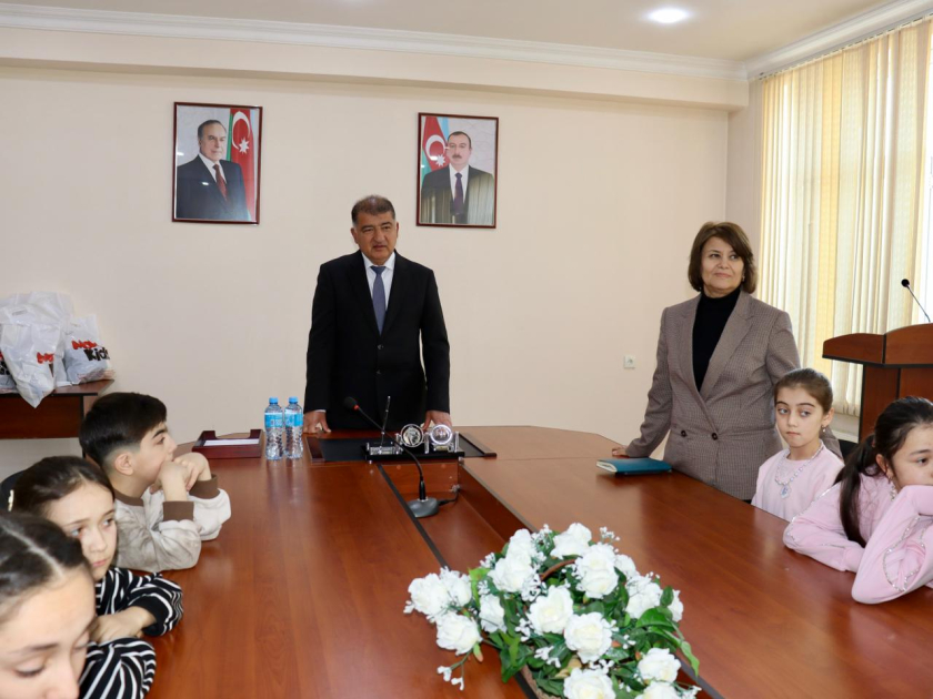 Samuxda şəhid övladlarına bayram sovqatları verilib