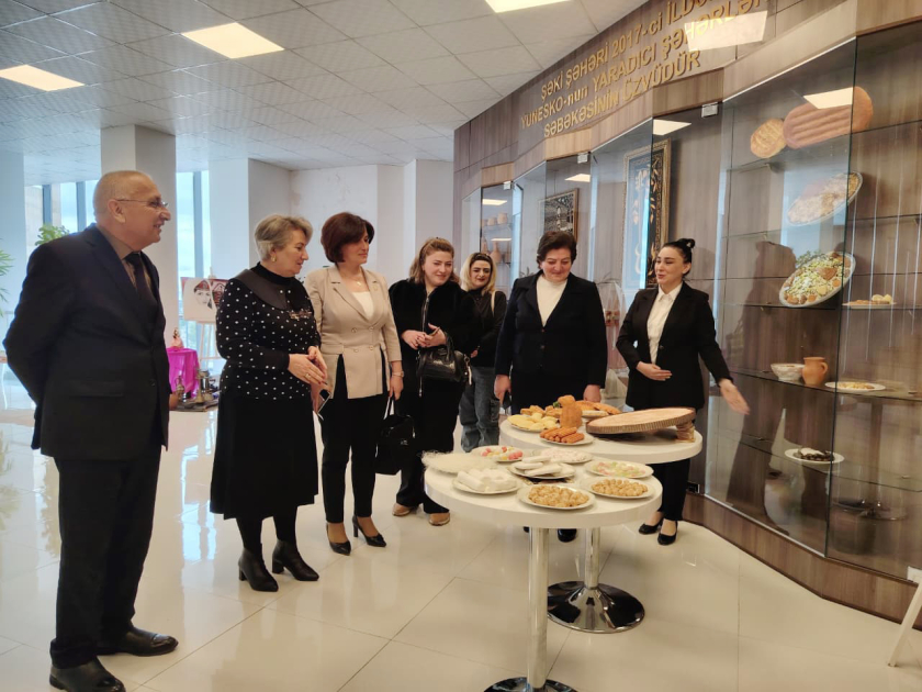 Şəkidə “Milli-mənəvi dəyərlərimiz” adlı sərgi təşkil olunub