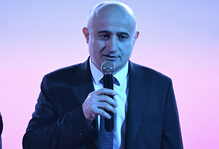 Nahid Ağayev: “Səmaya yüksələnlər” şousunda hər nömrə tamaşaçıları möcüzələrlə dolu dünyaya aparır