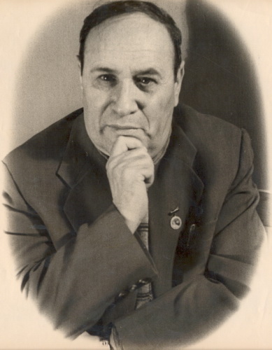 Xalq artisti Məmmədəli Vəlixanlı Azərbaycan səhnə sənətinin tanınmış simalarından olub