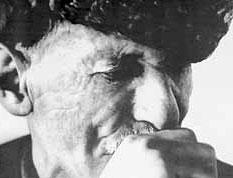 Aşıq Şəmşir Azərbaycan aşıq sənətinin görkəmli nümayəndələrindən biri kimi xatırlanır