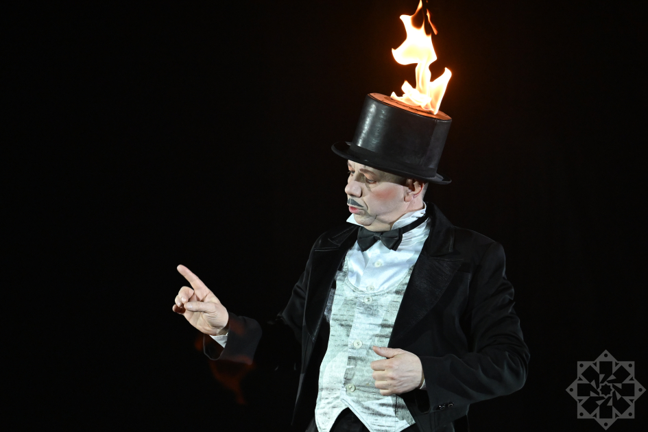 Bakıda “Səmaya yüksələnlər” şousu- Video 