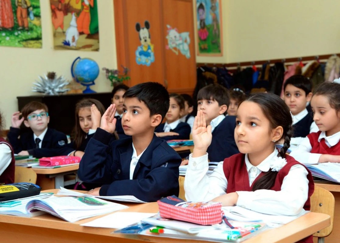 “Məktəbdə motivasiya şagirdlərin uğuruna təsir edir” - Psixoloq