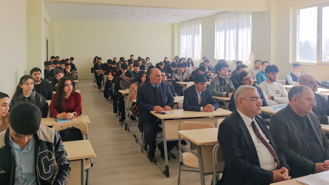 Professor: Tələbəlik illərində aparılan elmi fəaliyyət peşəkar mütəxəssis kimi formalaşmaq üçün zəmin yaradır