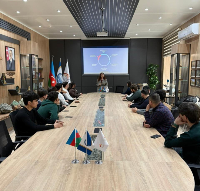 BDU-da təlim: Fərdi potensialın kəşfi - FOTO