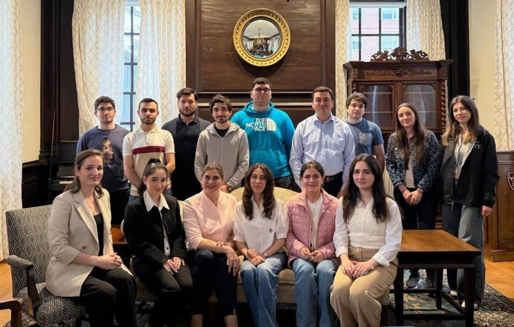 Bostonda azərbaycanlı tələbə və gənclərlə görüş olub