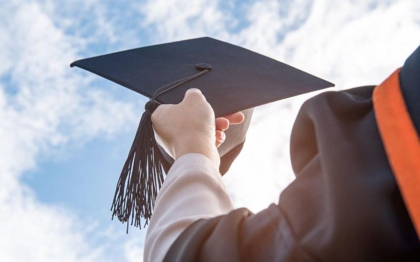 Xaricdə təhsil alanların ən çox seçdiyi ixtisaslar 