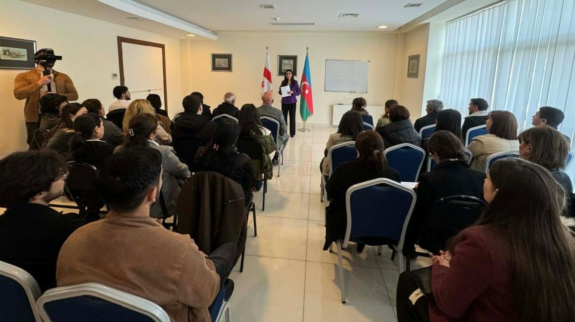 Gürcüstanda azərbaycandilli məktəblərin fəaliyyəti müzakirə edilib